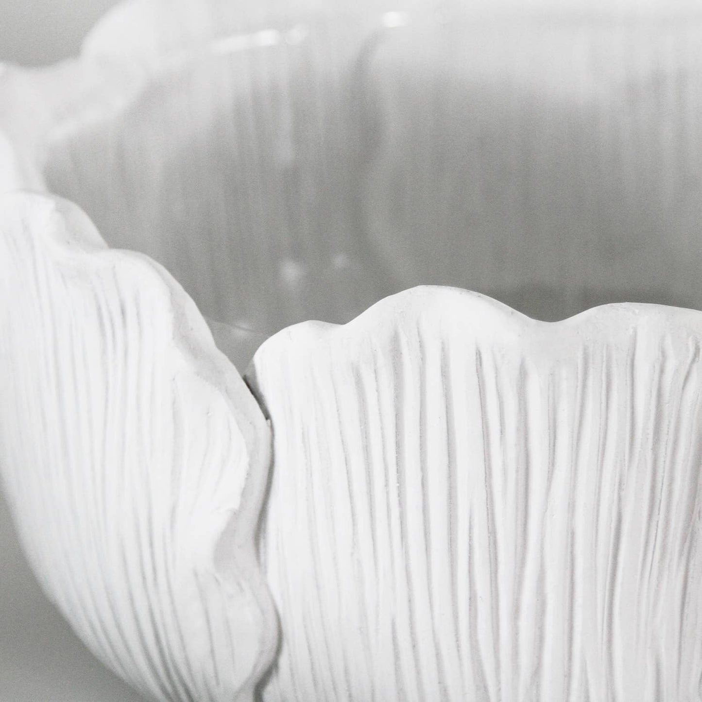 Leaf Reverie Planter - Small: White