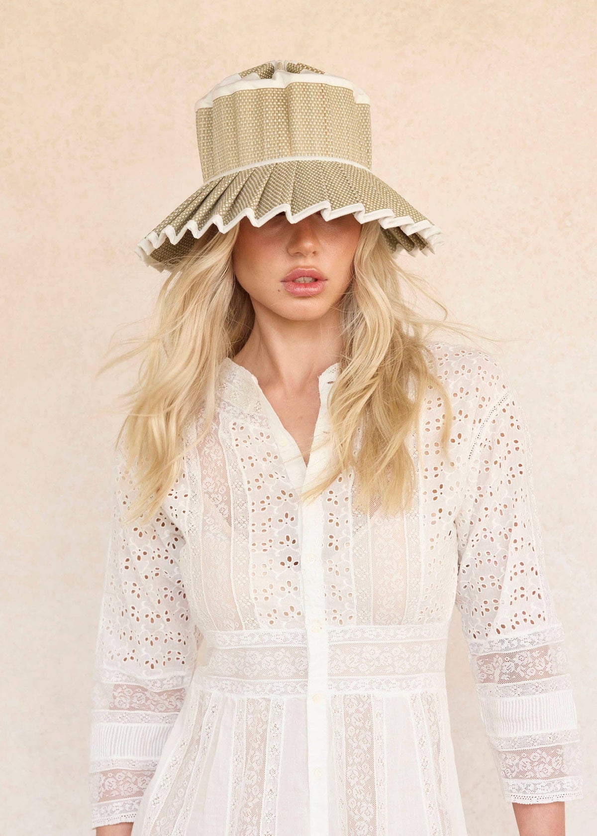 Yacht Capri Hat: Maxi / Yacht / Small