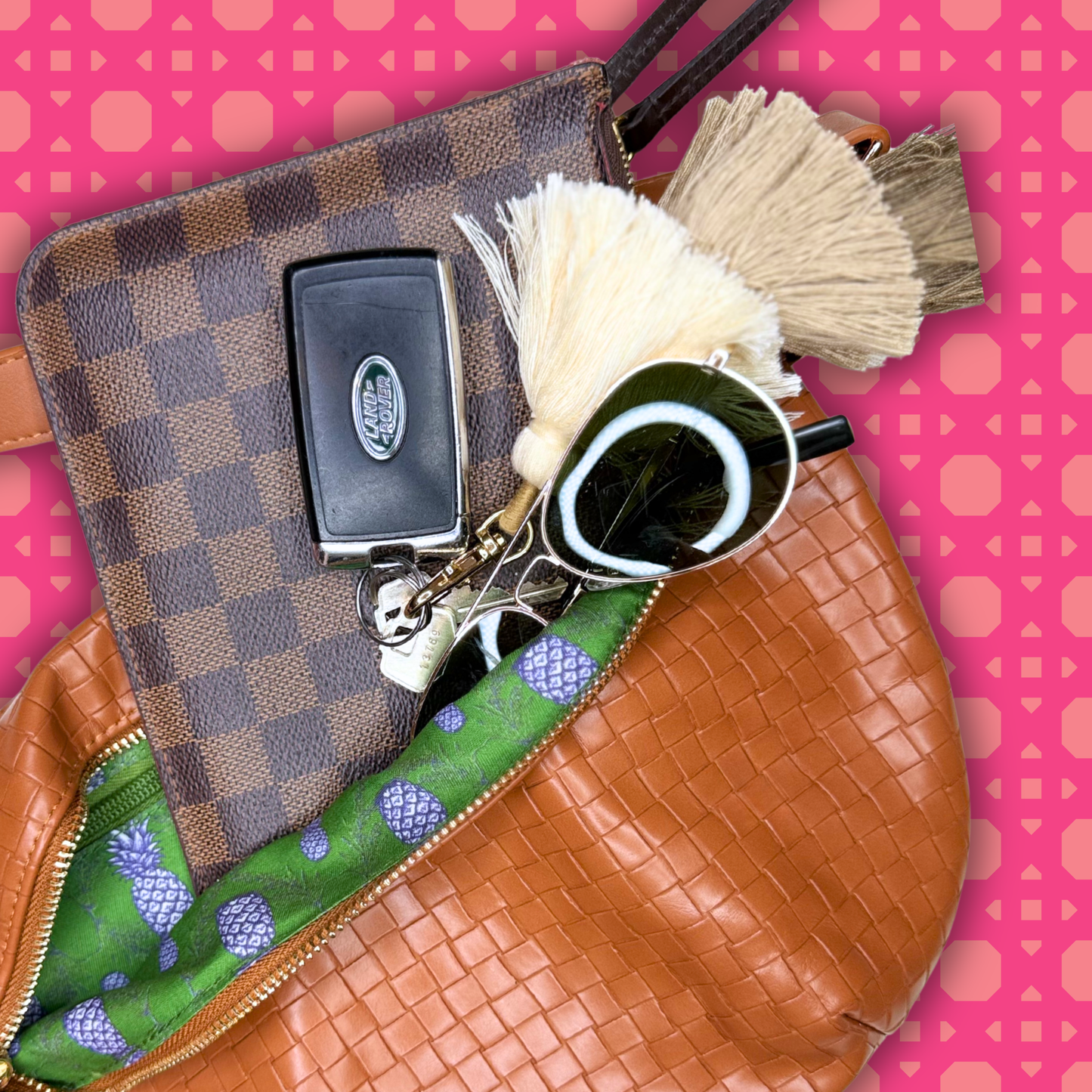 Meeting Crossbody- Tobacco