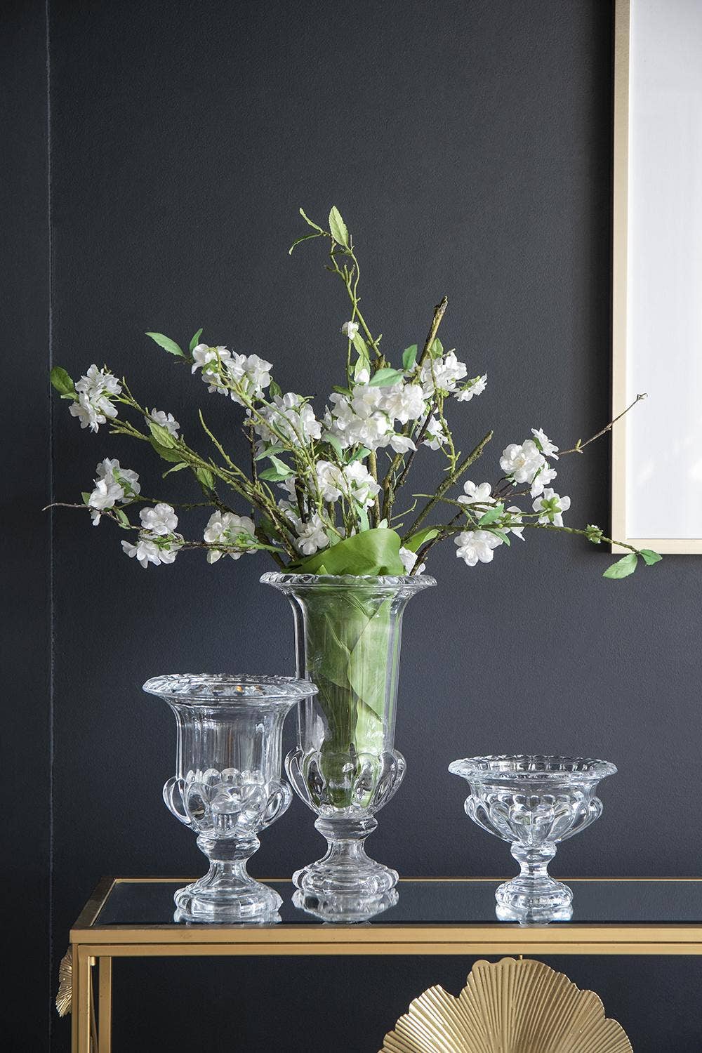 Omari Crystal Display Bowl