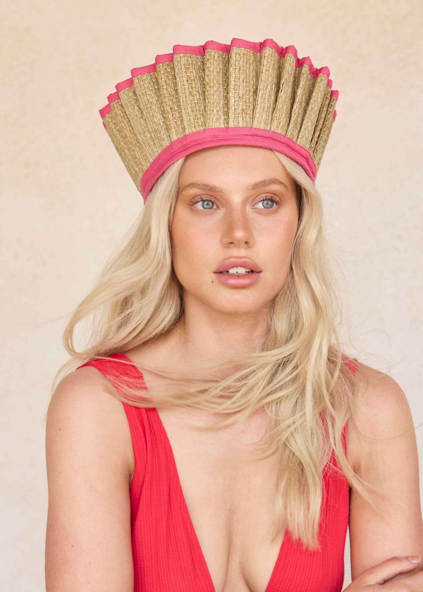 Flamingo | Island Capri Hat: Maxi / Flamingo / Small