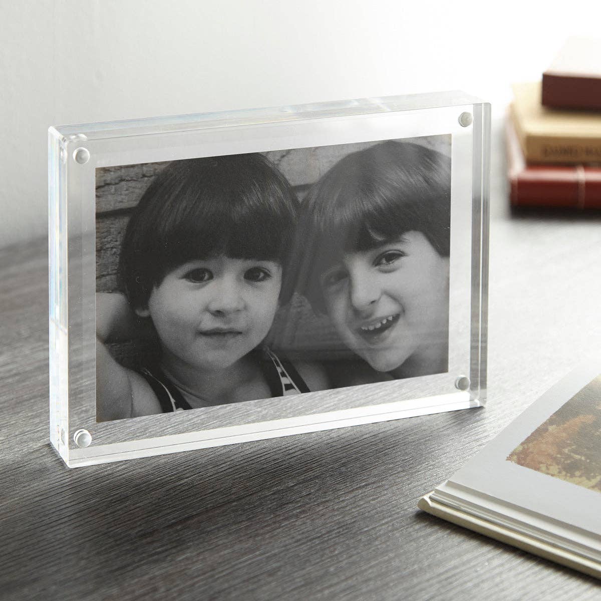 Acrylic Magnetic Frame - 5x7