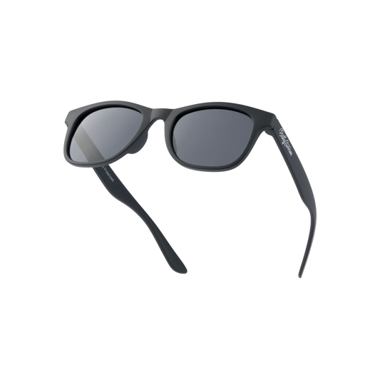 Polarized 3-8 Years – Black