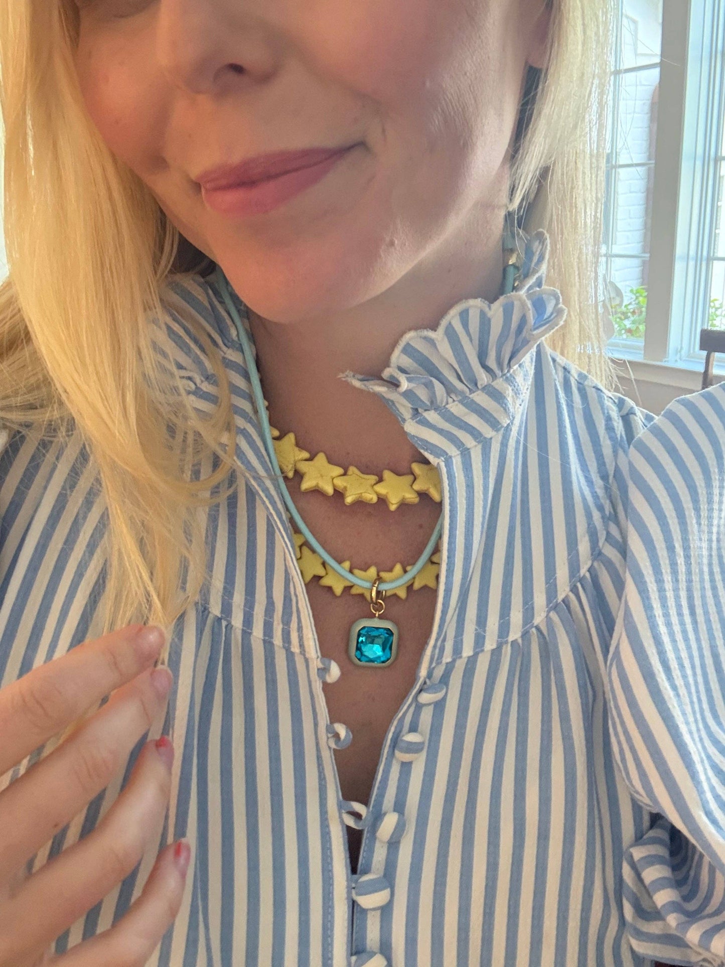Blue Aurora Yellow Necklace