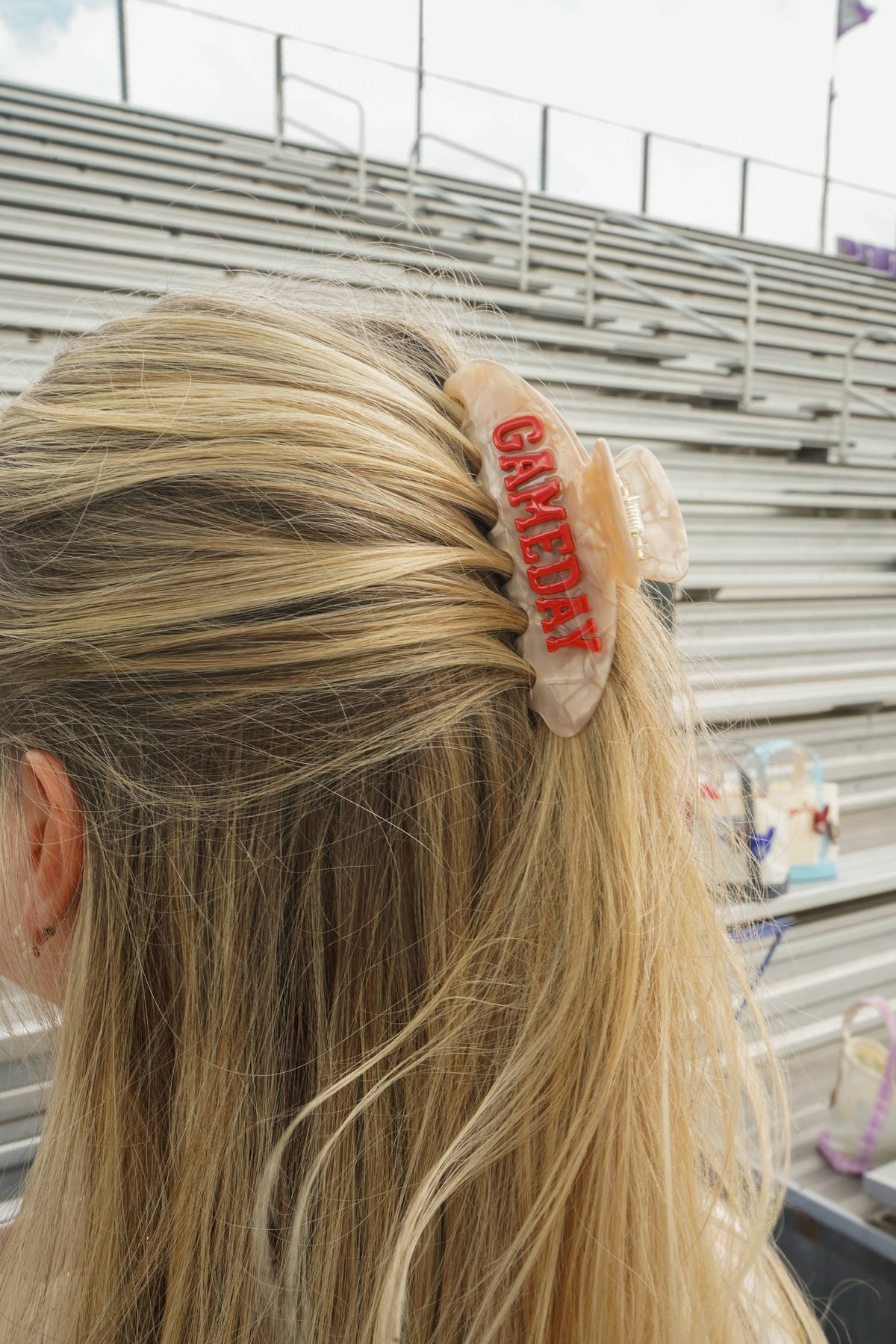 Hair Clips: Cheers!