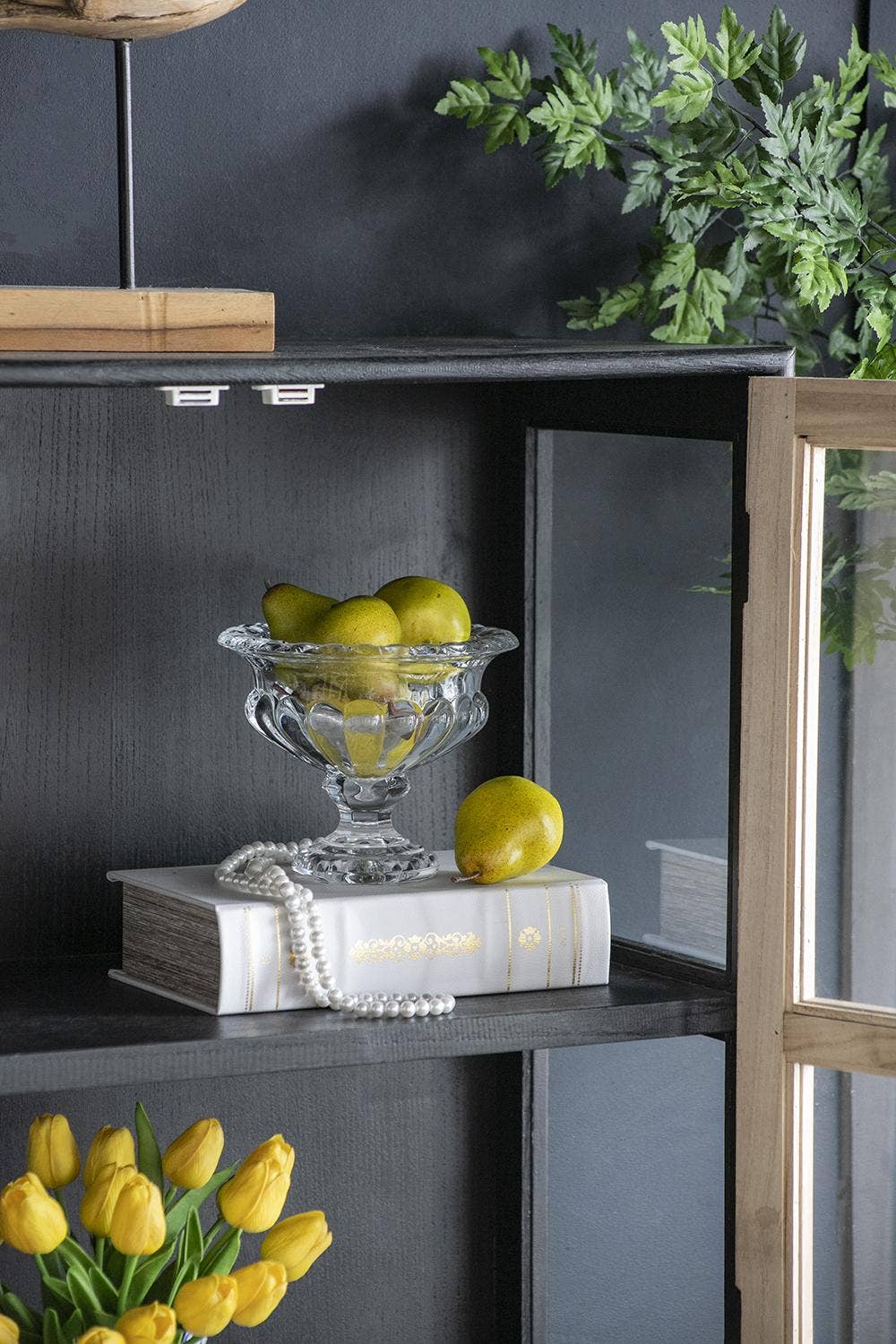Omari Crystal Display Bowl